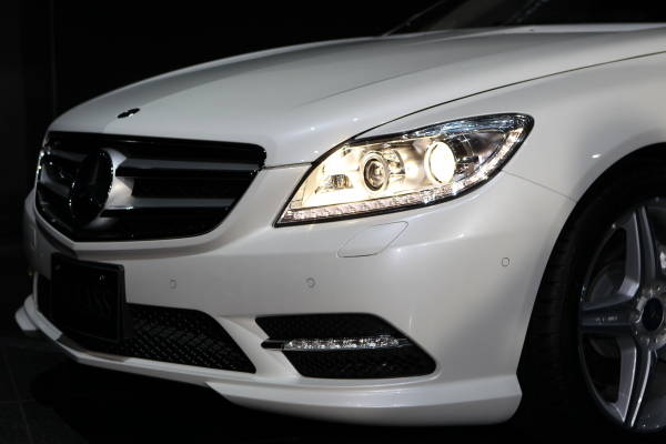 メルセデス ベンツ日本は ２ドアの高級 新型ベンツ ｃｌ５５０ 写真特集 時事ドットコム